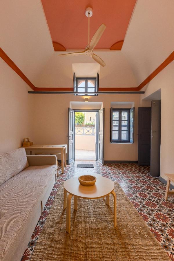 St.Mammas Traditional Apartment Mesaria Zewnętrze zdjęcie